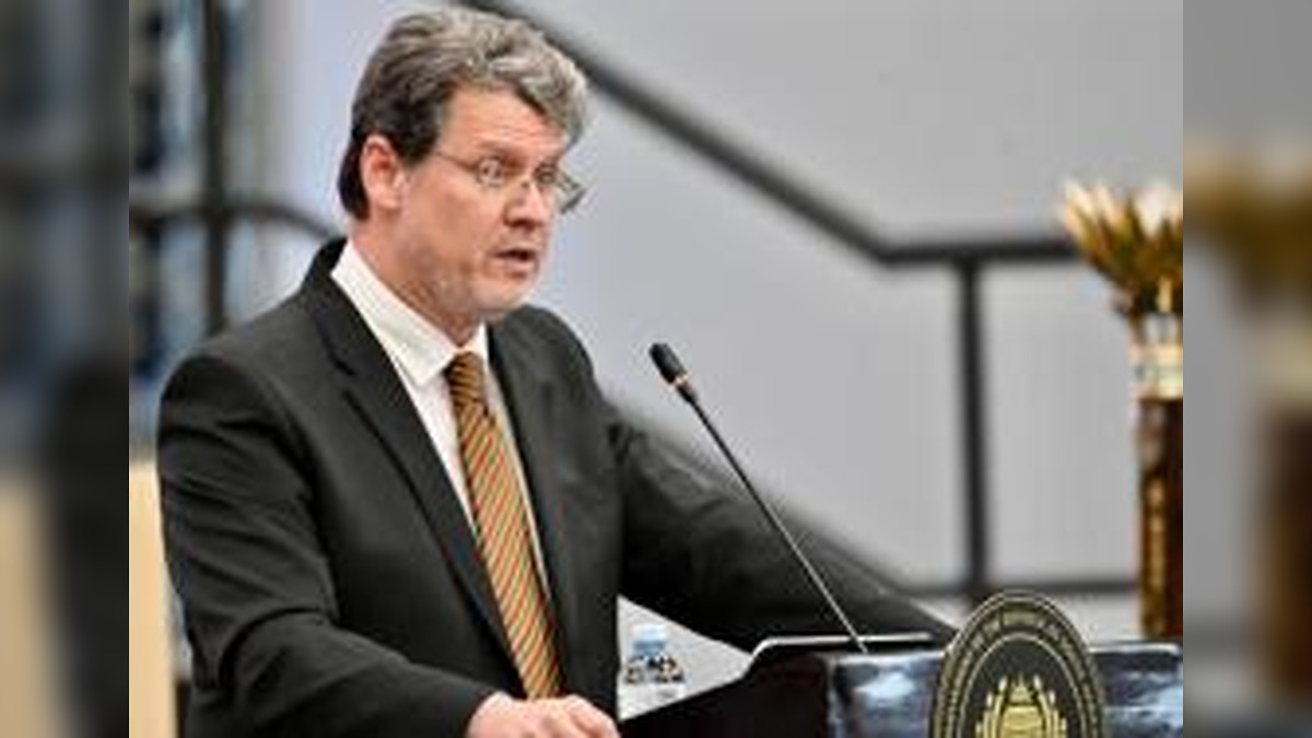 Andries Nel Urges South Africans to Defend Constitution in Parliament in Cape Town as 30-Year Democracy Celebration Sparks Debate Over Poverty and Unfinished Transformation