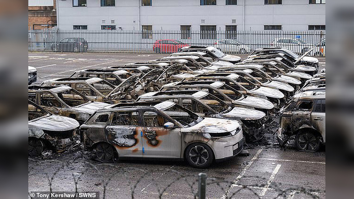 More Than 30 Sold Jaecoo EVs Go Up in Flames as Massive Fire Destroys Nearly £1 Million Worth of Cars at Southampton Docks Amid Explosions and Thick Black Smoke Chaos