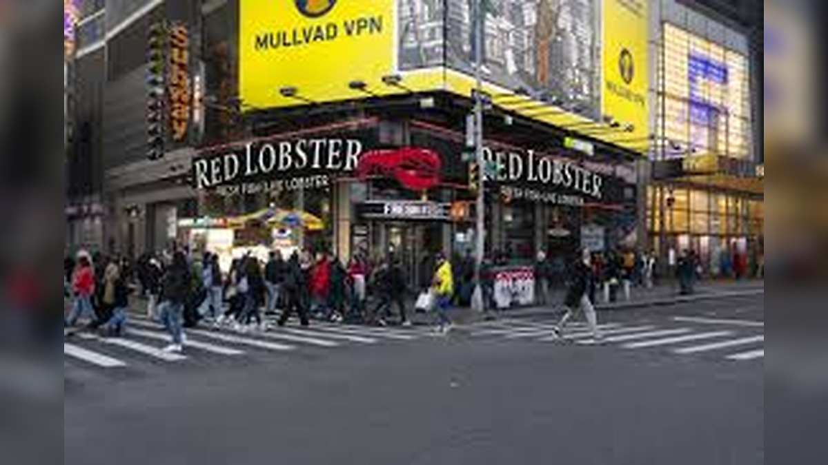 “Red Lobster Shocks New York City as It Closes Iconic Times Square Restaurant After 23 Years Due to Construction Chaos and Housing Redevelopment Plans”